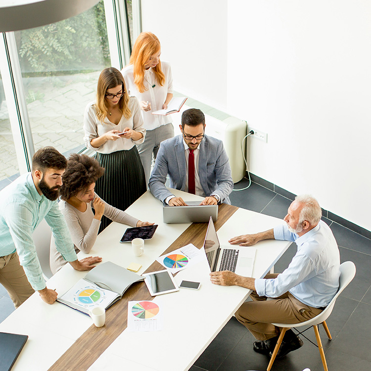 People-in-meeting